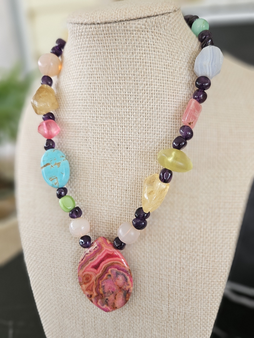 Hand Crafted Multicolor Agate Statement Adjustable Necklace - Women Jewelry